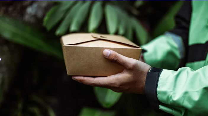 Why Choose Bagasse TableWhy Choose Bagasse Tableware for a Greener ...