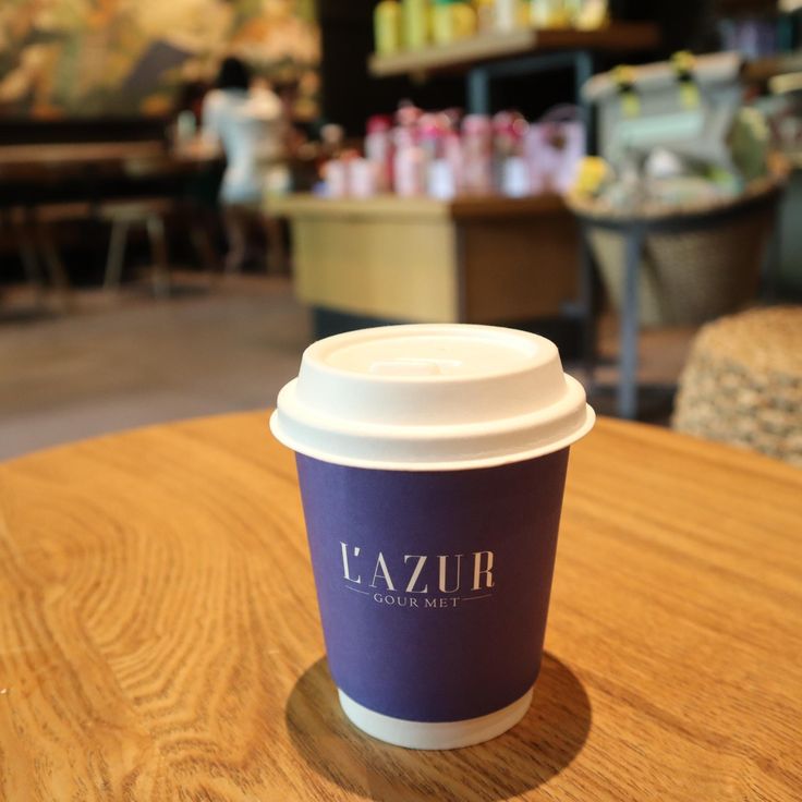 Custom Paper Coffee Cups for Cafes and Wholesale Branding