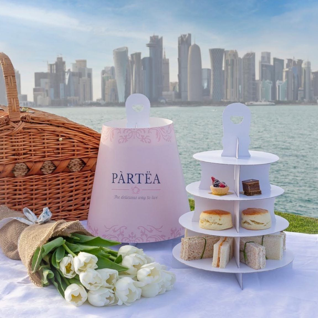 Custom Afternoon Tea Take Away Set Tall Dessert Cake Tray Boxes Cake Paper Stand Cake Box With Ribbon - Fastfoodpak